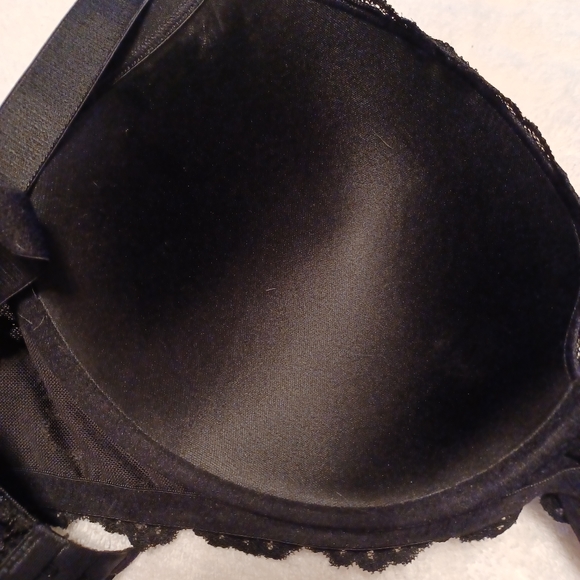NWT Black Bra 42E (DD) Soft Lace Comfort Straps Back Smoothing - Picture 6 of 8